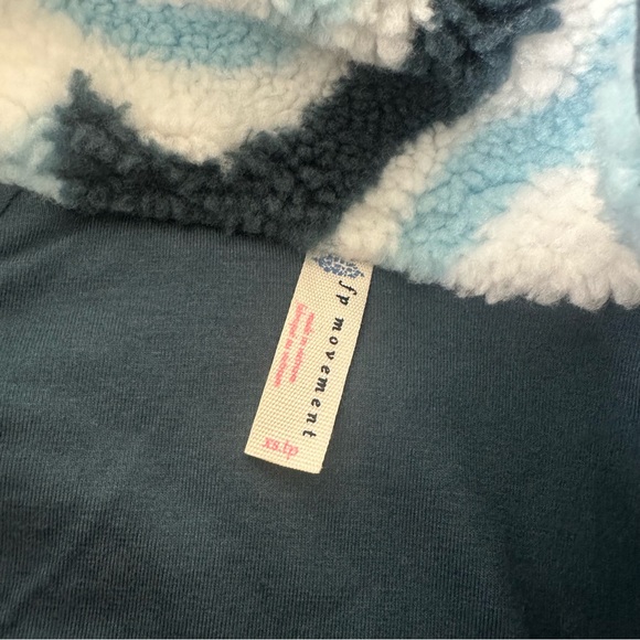 Free People rocky ridge pullover - Picture 3 of 4